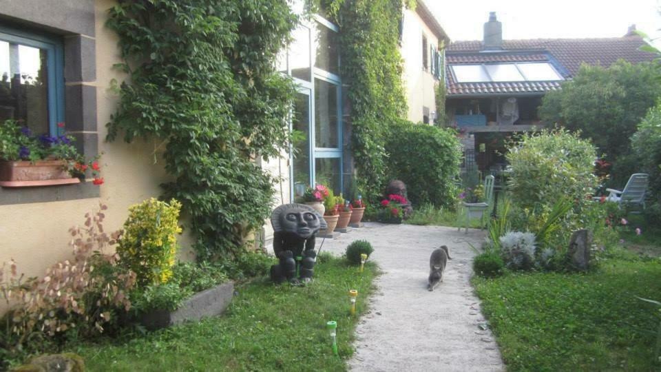 Chambres D'Hotes Le Peyroux Montcel  Exterior foto